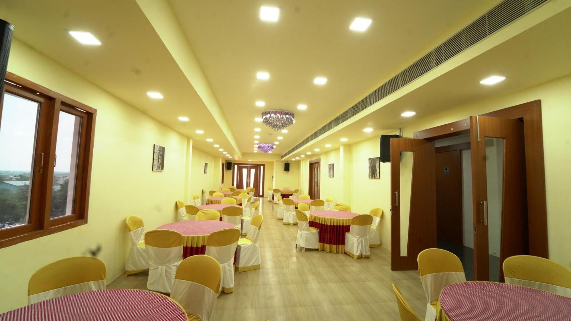 Kfour Apartment & Hotels Private Limited Madurai Exterior foto